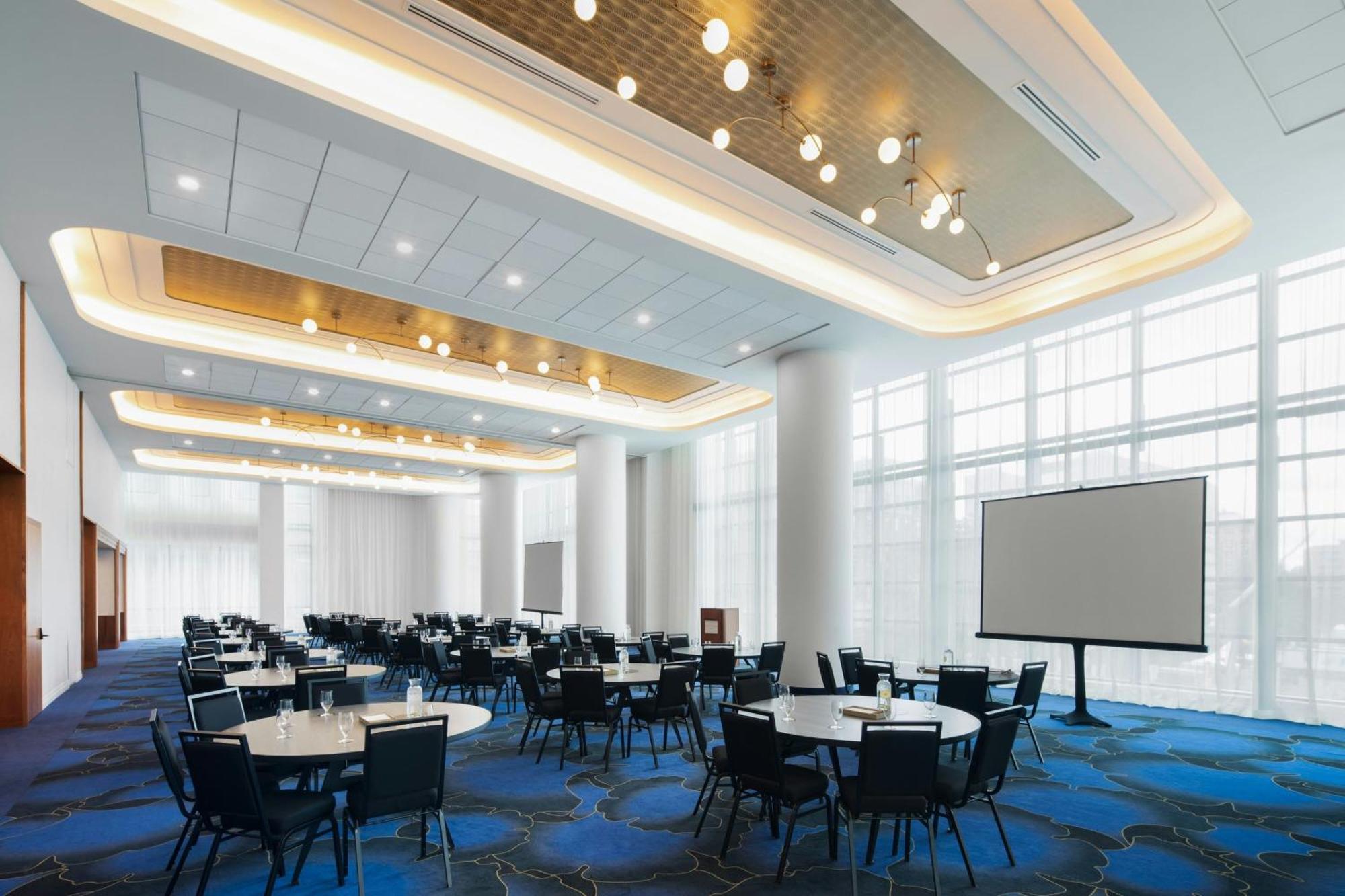 Honeyrose Hotel, Montreal, A Tribute Portfolio Hotel Exteriér fotografie The Westin Convention Center