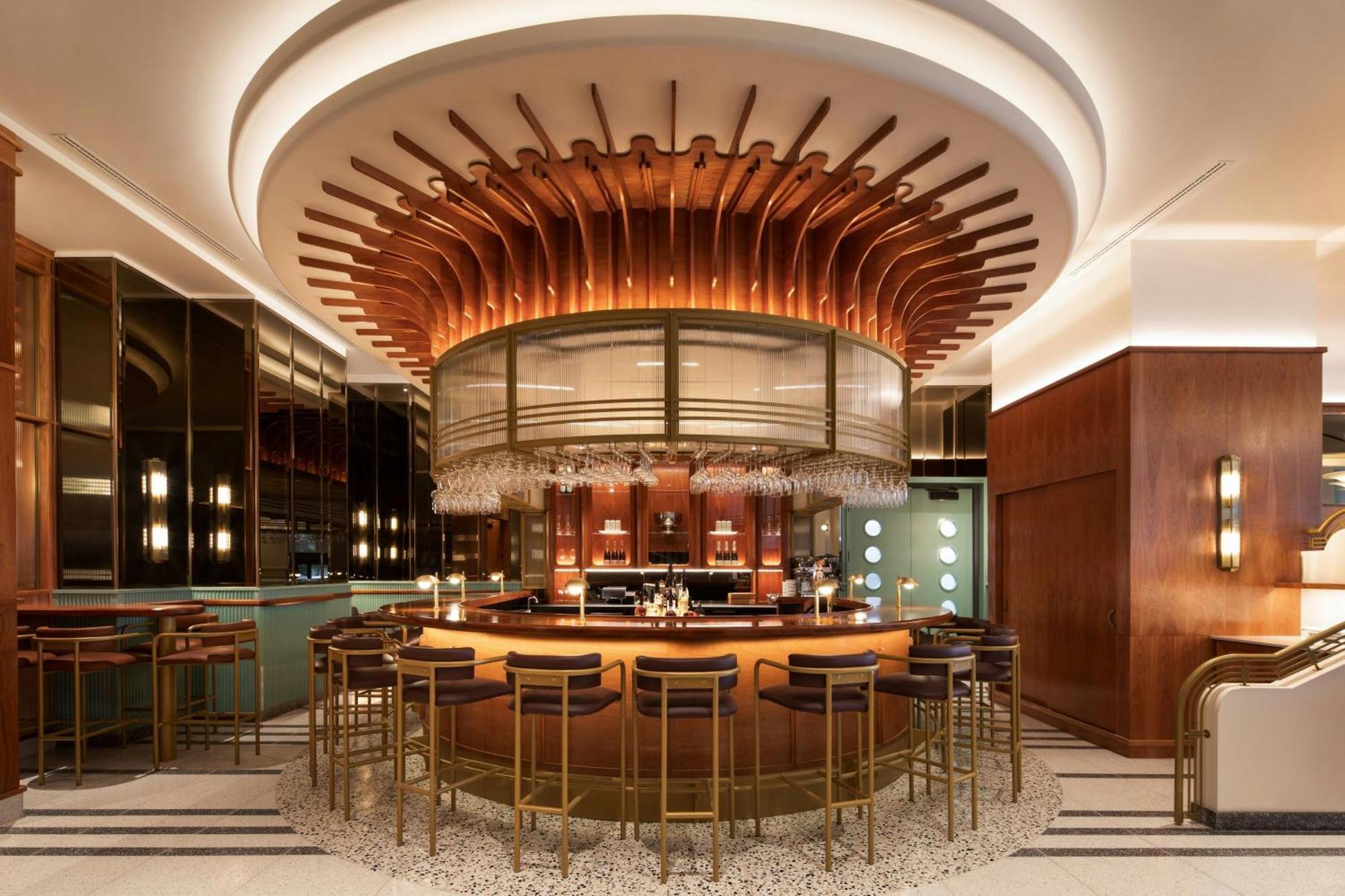 Honeyrose Hotel, Montreal, A Tribute Portfolio Hotel Exteriér fotografie The bar at the London Edition