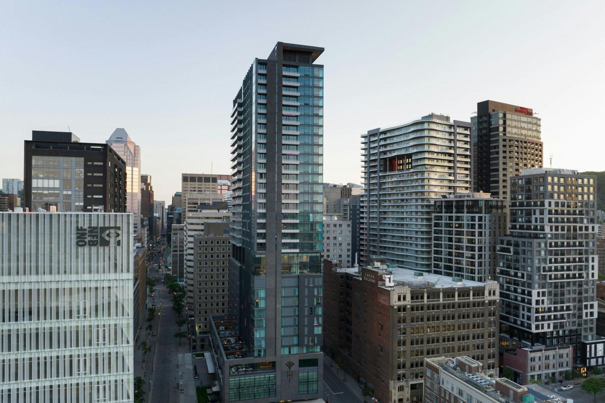 Honeyrose Hotel, Montreal, A Tribute Portfolio Hotel Exteriér fotografie The building in 2013